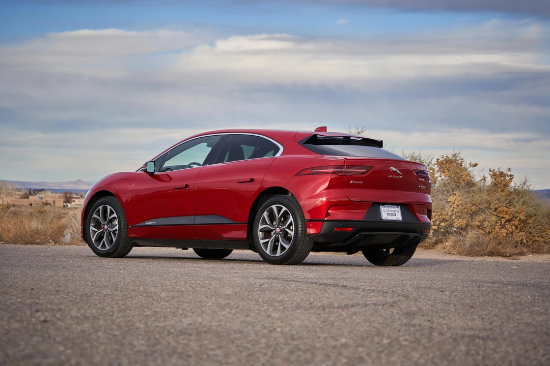 2020 Jaguar I-Pace - Image 13 of 31
