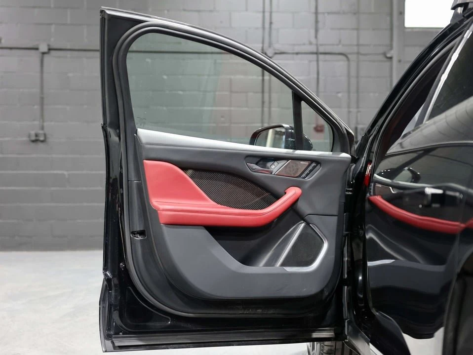 2020 Jaguar I-Pace - Image 12 of 20