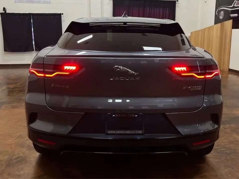 2020 Jaguar I-Pace - Image 10 of 14