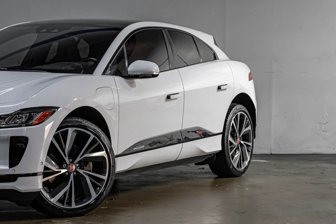 2020 Jaguar I-Pace - Image 10 of 21