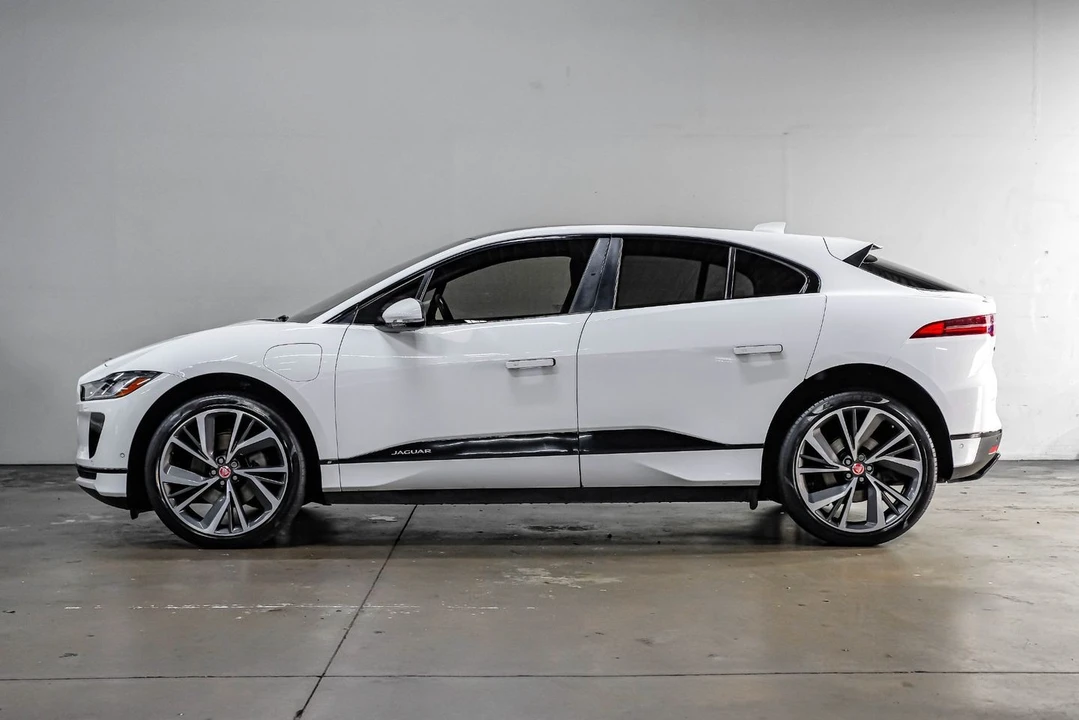 2020 Jaguar I-Pace - Image 17 of 21