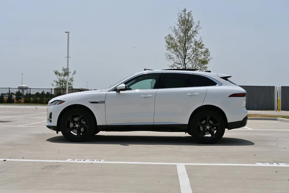 2020 Jaguar F-Pace - Image 4 of 14