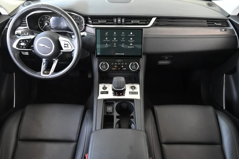 2020 Jaguar F-Pace - Image 7 of 14