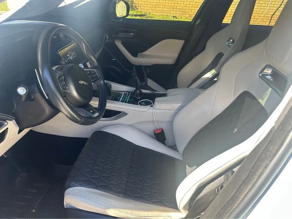 2020 Jaguar F-Pace SVR - Image 6 of 9