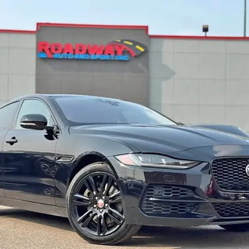 2020 Jaguar XE SE