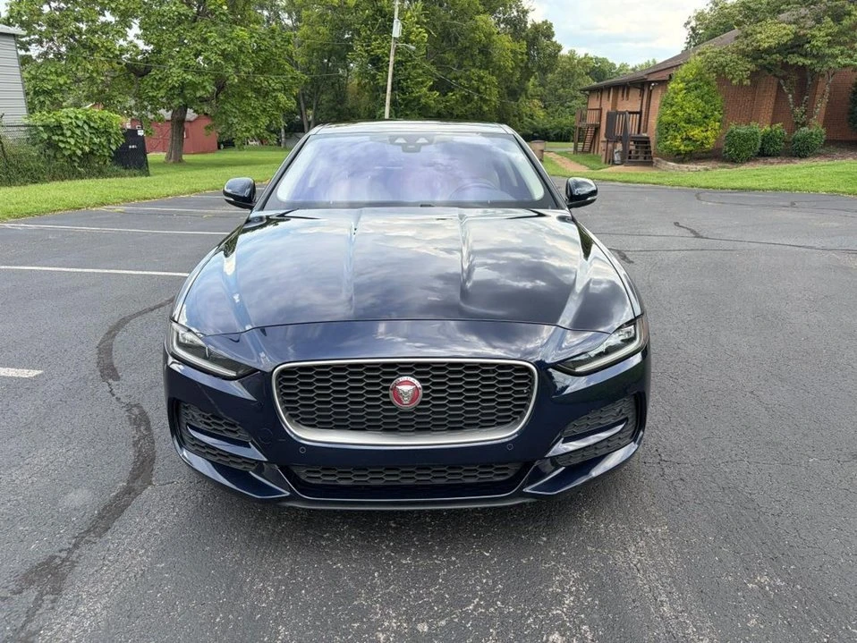 2020 Jaguar XE - Image 2 of 16