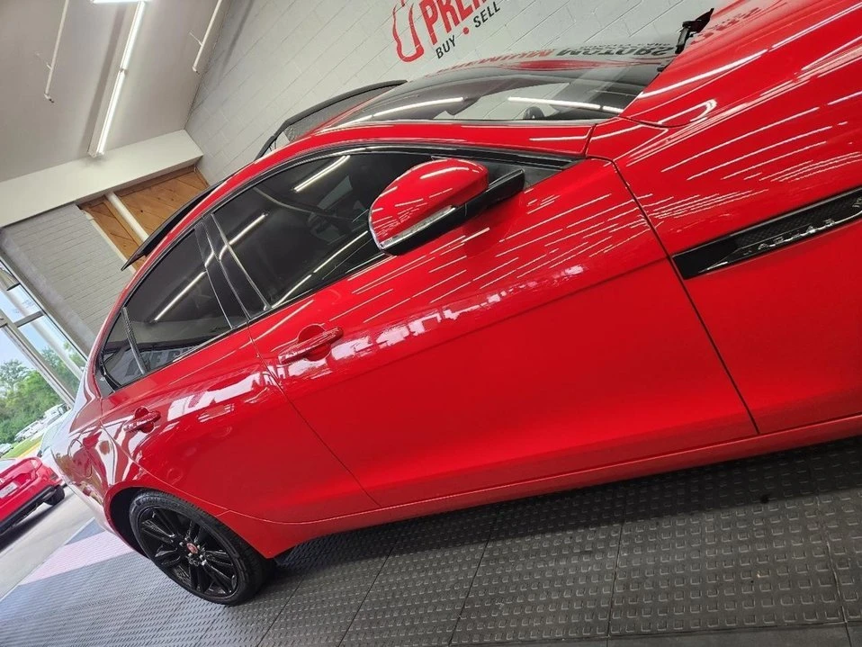 2020 Jaguar XE - Image 3 of 20