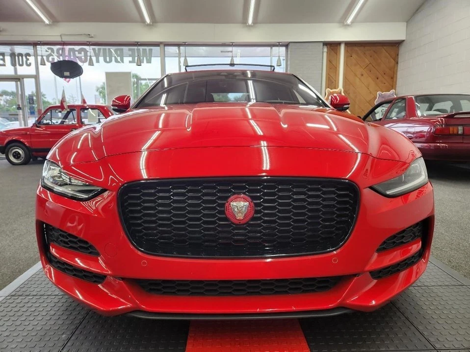 2020 Jaguar XE - Image 20 of 20
