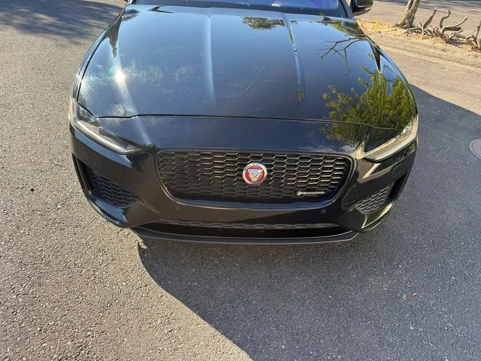 2020 Jaguar XE - Image 11 of 15