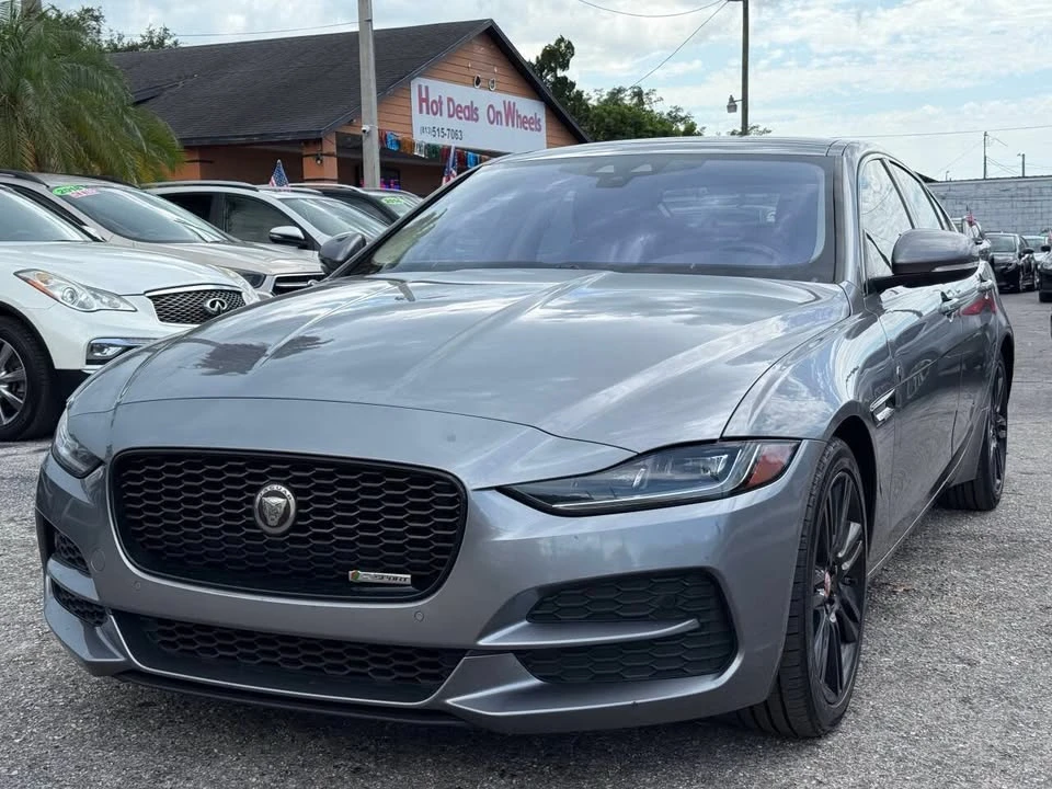 2020 Jaguar XE - Image 2 of 20