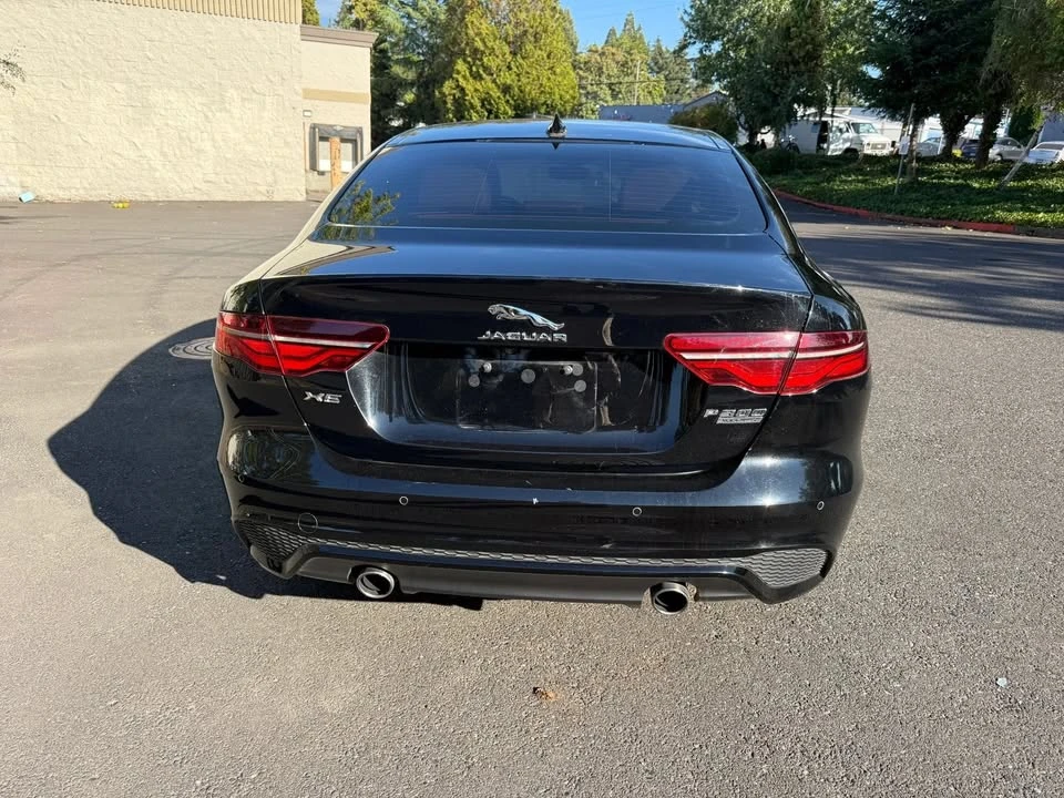 2020 Jaguar XE - Image 3 of 15