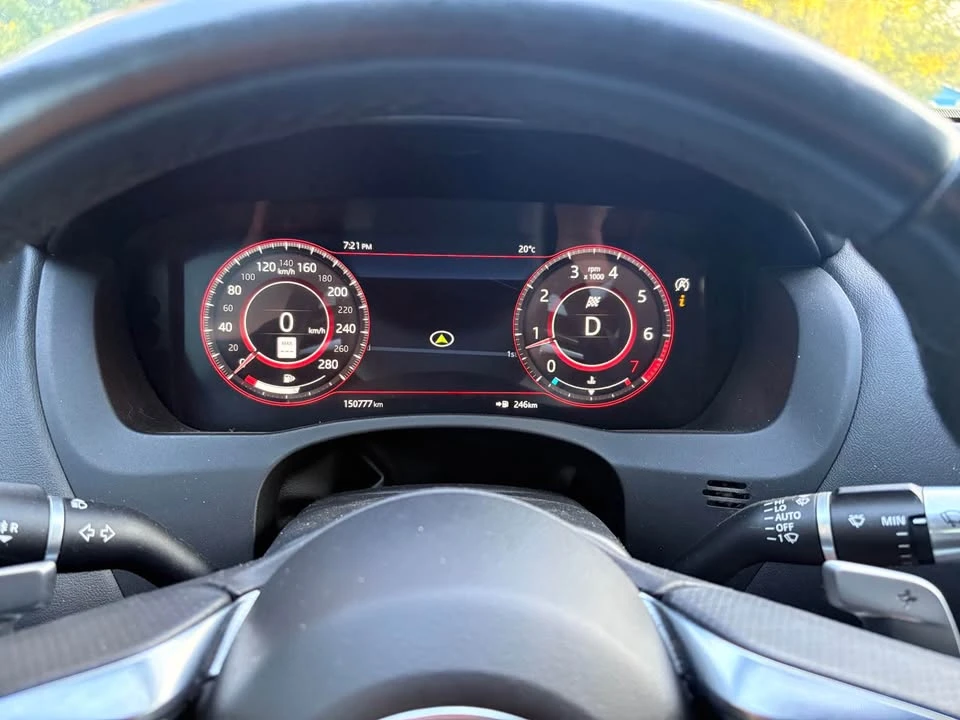 2020 Jaguar XE - Image 5 of 5