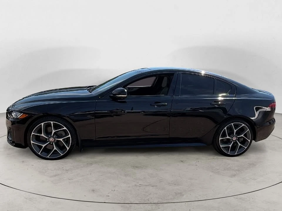 2020 Jaguar XE - Image 3 of 20