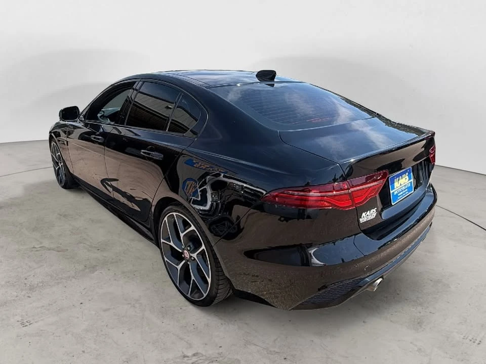 2020 Jaguar XE - Image 4 of 20