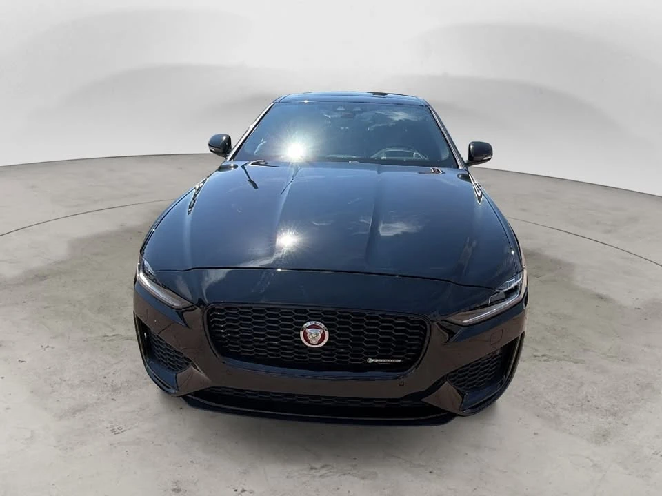 2020 Jaguar XE - Image 2 of 20