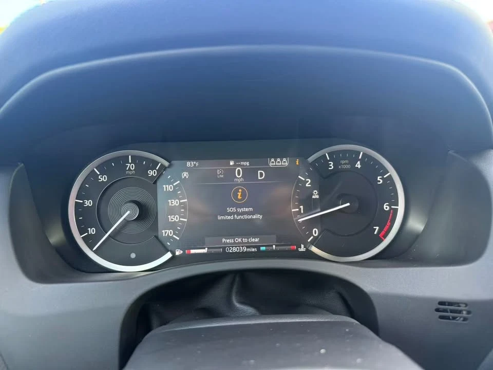 2020 Jaguar XE - Image 14 of 16