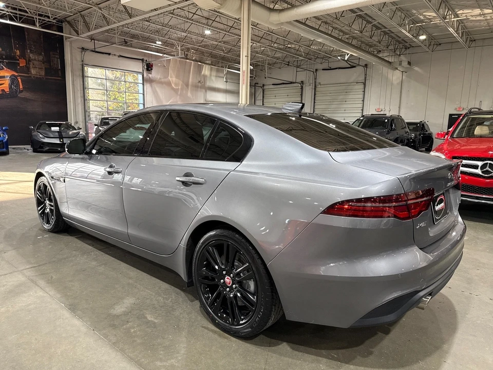 2020 Jaguar XE - Image 2 of 12