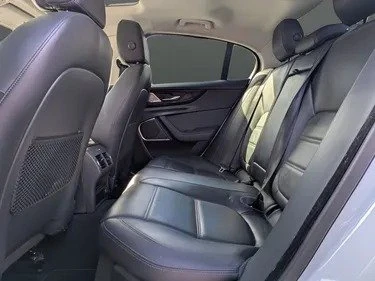 2020 Jaguar XE - Image 8 of 20