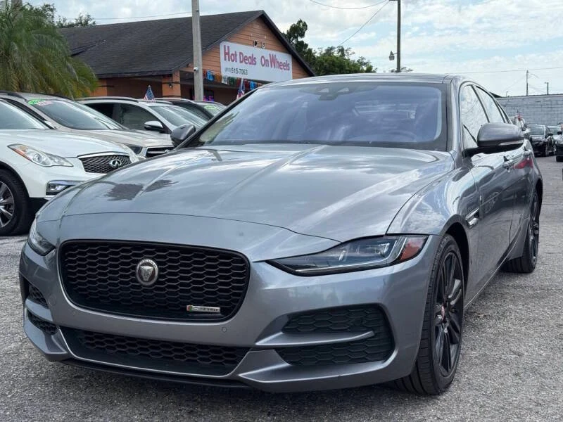 2020 Jaguar XE - Image 2 of 20