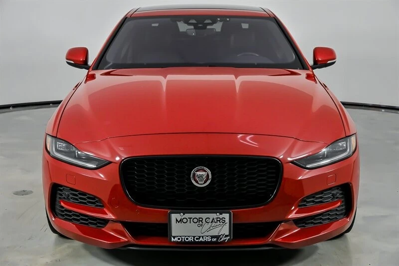 2020 Jaguar XE - Image 4 of 21