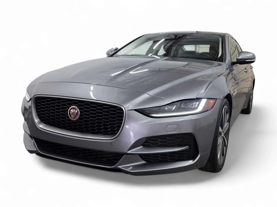 2020 Jaguar XE - Image 2 of 19
