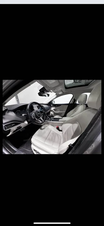 2020 Jaguar XE - Image 2 of 16