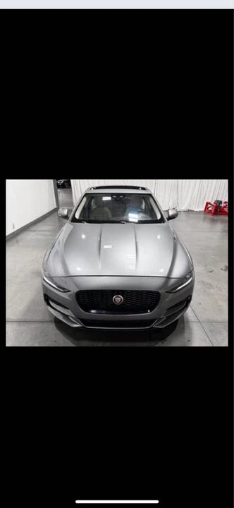 2020 Jaguar XE - Image 2 of 13