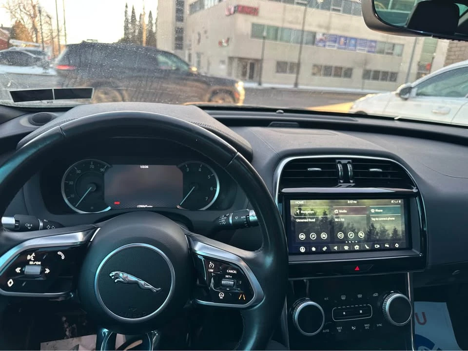2020 Jaguar XE - Image 20 of 20