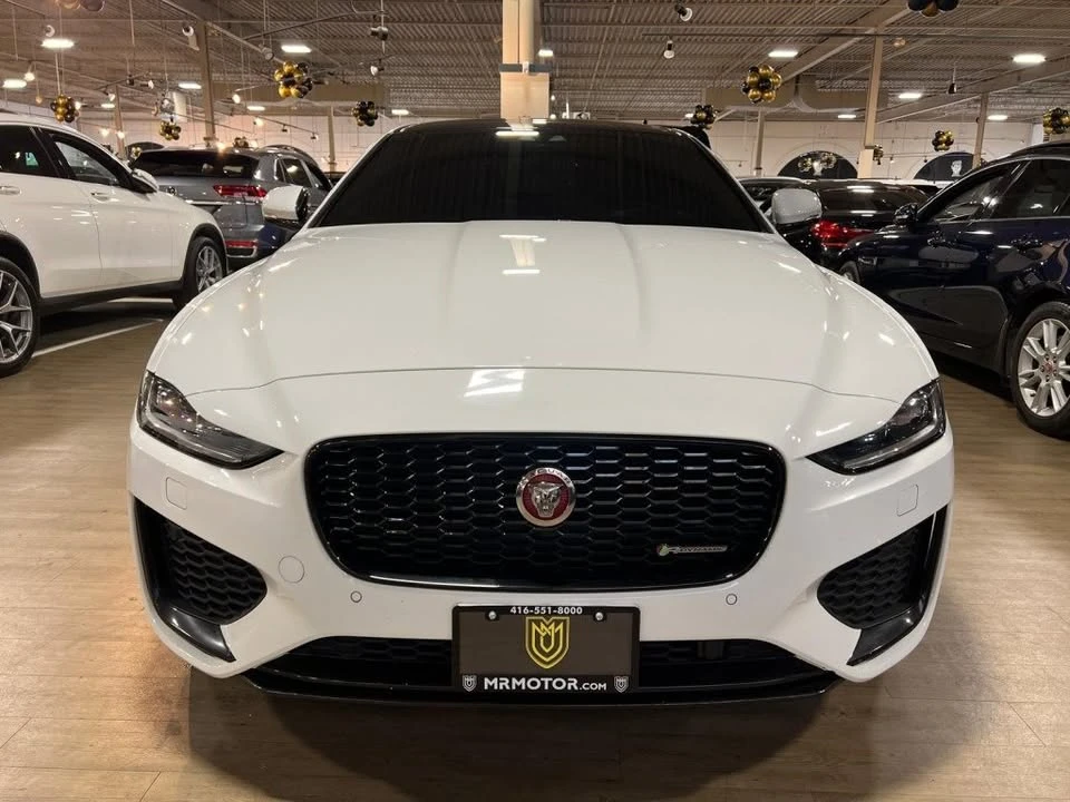 2020 Jaguar XE - Image 4 of 13