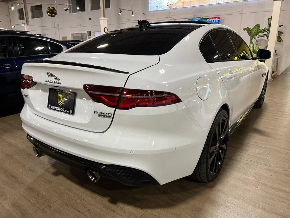2020 Jaguar XE - Image 6 of 13