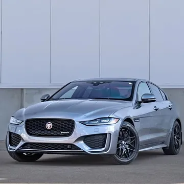 2020 Jaguar XE R-Dynamic SE P300
