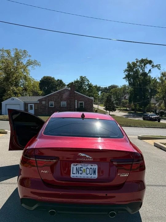 2020 Jaguar XE - Image 15 of 20