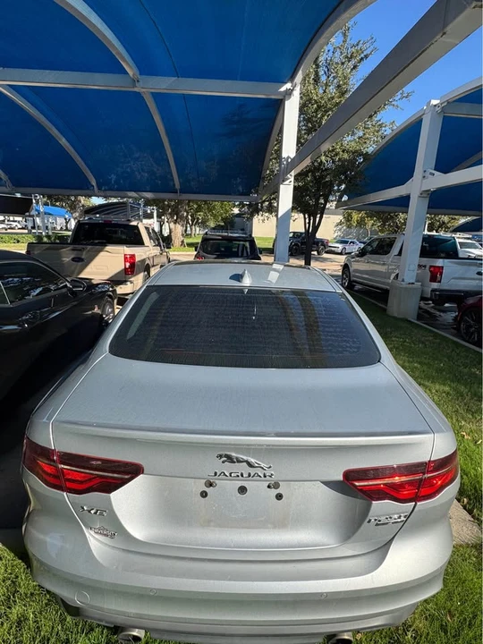 2020 Jaguar XE - Image 3 of 3