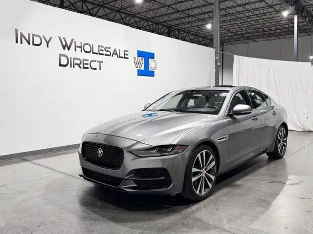 2020 Jaguar XE - Image 2 of 8