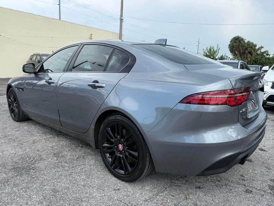 2020 Jaguar XE - Image 3 of 20