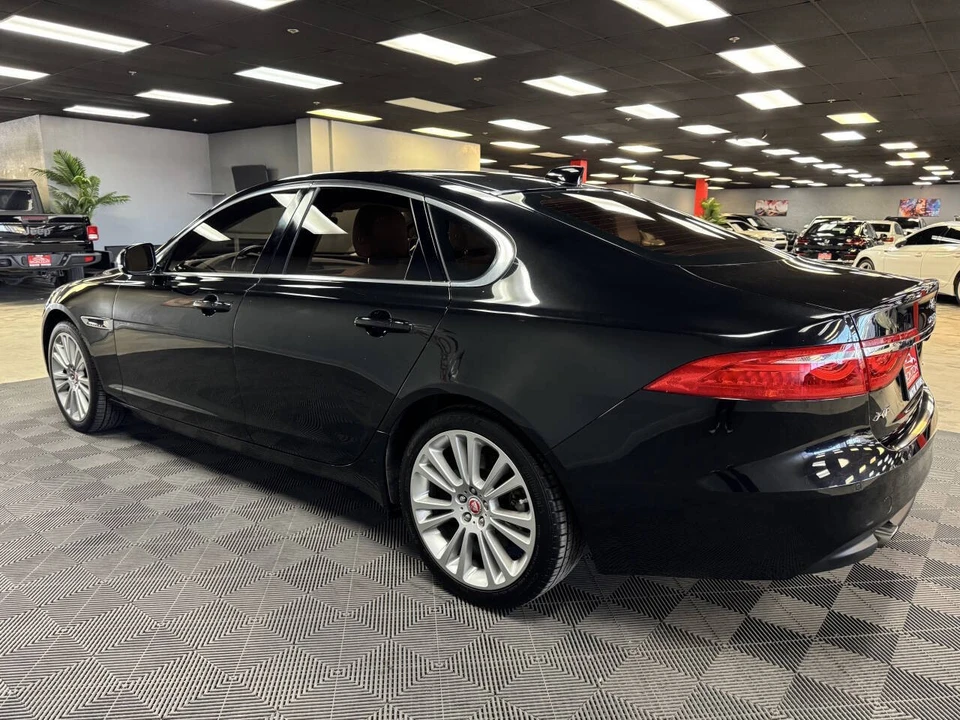 2020 Jaguar X260 XF - Image 10 of 12