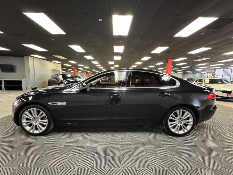 2020 Jaguar X260 XF - Image 8 of 12