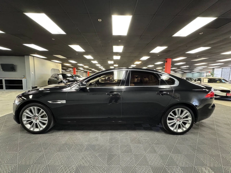 2020 Jaguar X260 XF - Image 9 of 12