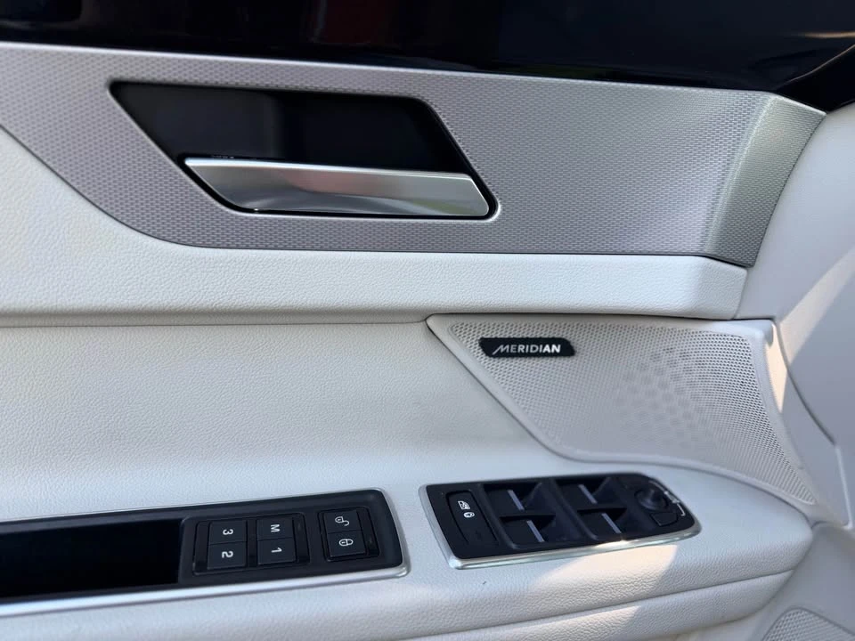 2020 Jaguar X260 XF - Image 12 of 20