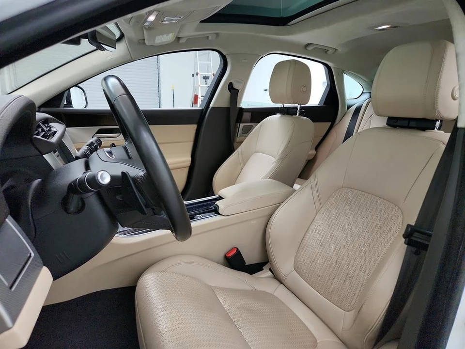 2020 Jaguar X260 XF - Image 14 of 21