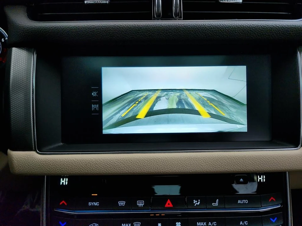 2020 Jaguar X260 XF - Image 20 of 21