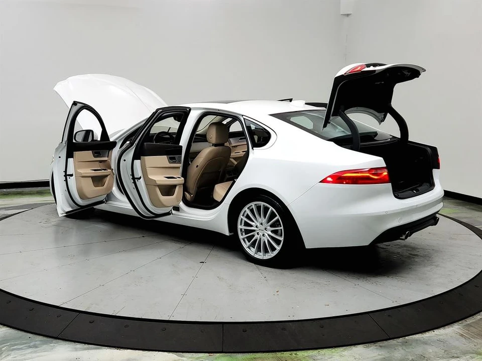 2020 Jaguar X260 XF - Image 12 of 21