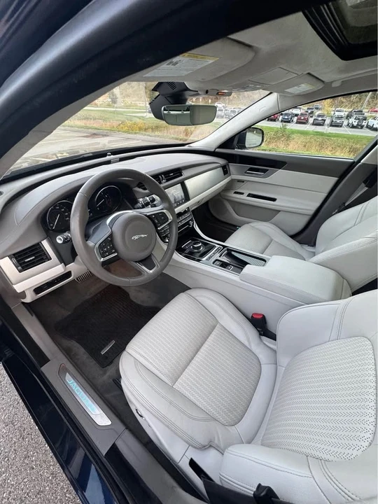 2020 Jaguar X260 XF - Image 9 of 14