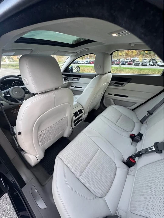 2020 Jaguar X260 XF - Image 10 of 14