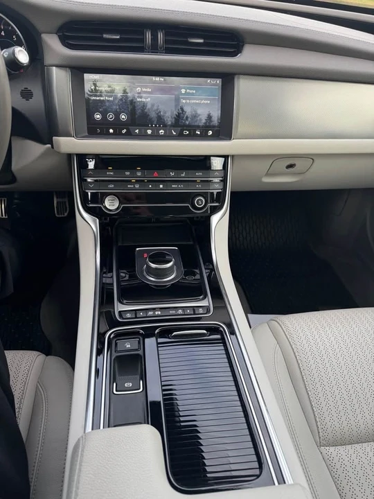 2020 Jaguar X260 XF - Image 14 of 14