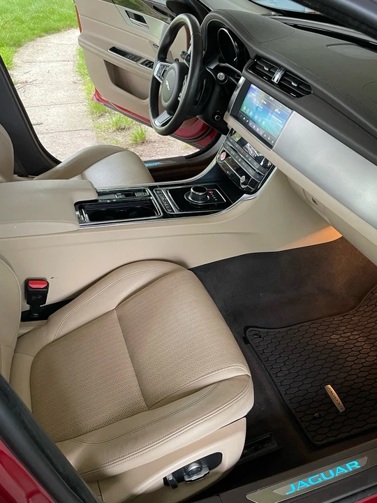 2020 Jaguar X260 XF - Image 13 of 21
