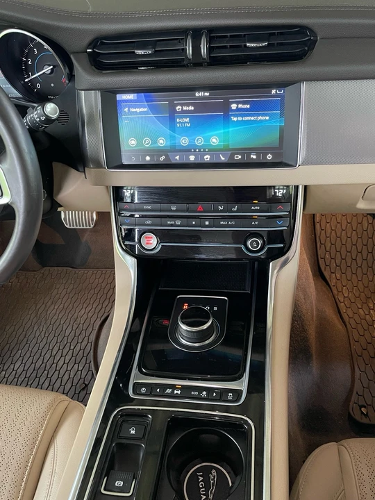 2020 Jaguar X260 XF - Image 16 of 21