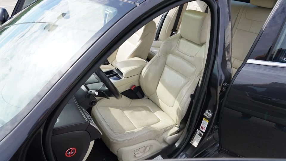 2020 Jaguar X260 XF - Image 9 of 15