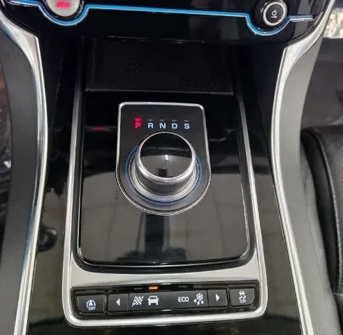 2020 Jaguar X260 XF - Image 10 of 19