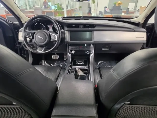 2020 Jaguar X260 XF - Image 4 of 19